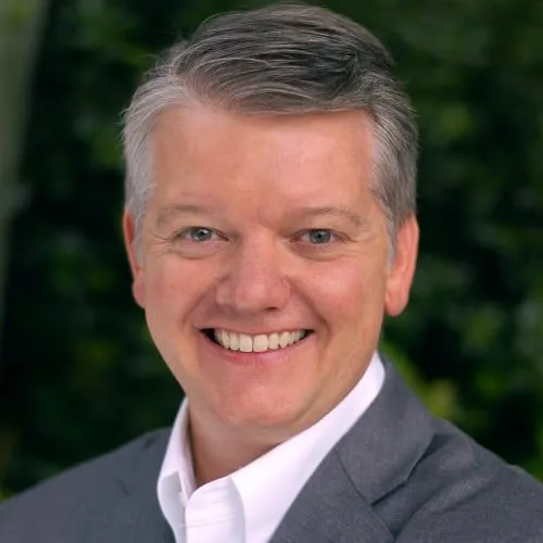 cavett-cooper-bio-cfb45a6e