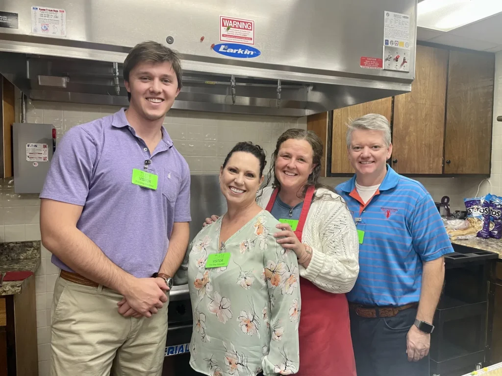 Anthem Advisors volunteering