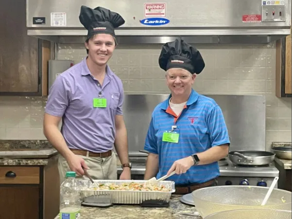 Anthem Advisors volunteering